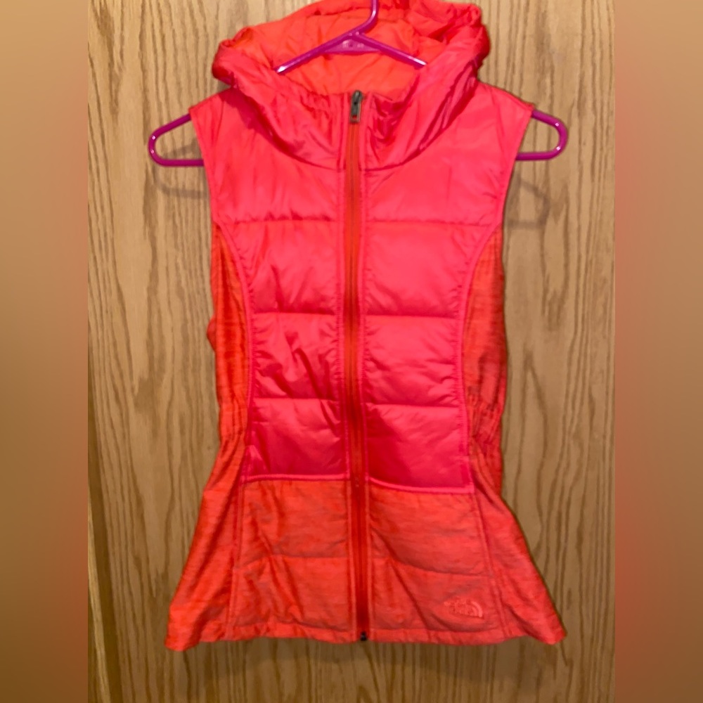 Northface puffer hooded vest. Size XS